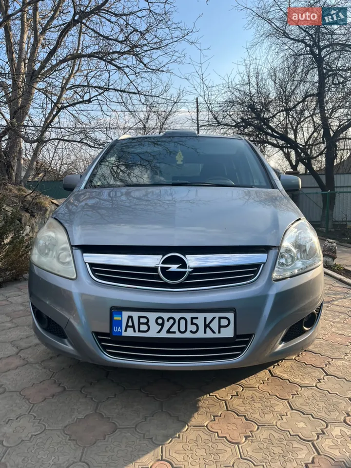 2010 Opel Zafira - мініатюра 17