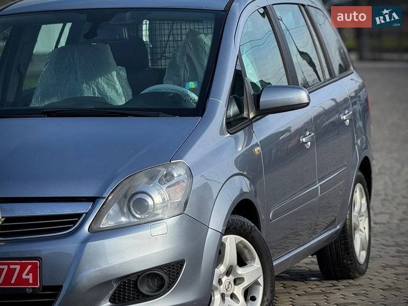 Минивэн Opel Zafira 2008 в Белой Церкви фото 12 Минивэн Opel Zafira 2008 в Белой Церкви