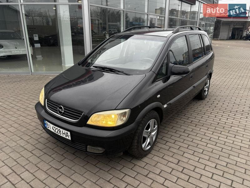Минивэн Opel Zafira 2000 в Полтаве