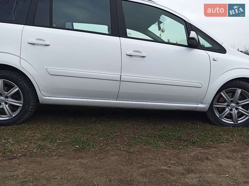 Минивэн Opel Zafira 2009 в Одессе фото 3 Минивэн Opel Zafira 2009 в Одессе
