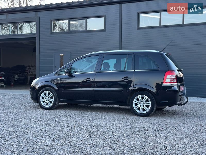 Минивэн Opel Zafira 2009 в Коростене фото 10 Минивэн Opel Zafira 2009 в Коростене