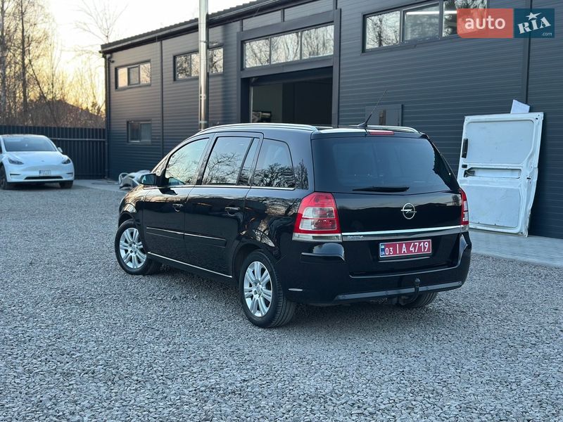 Минивэн Opel Zafira 2009 в Коростене фото 15 Минивэн Opel Zafira 2009 в Коростене