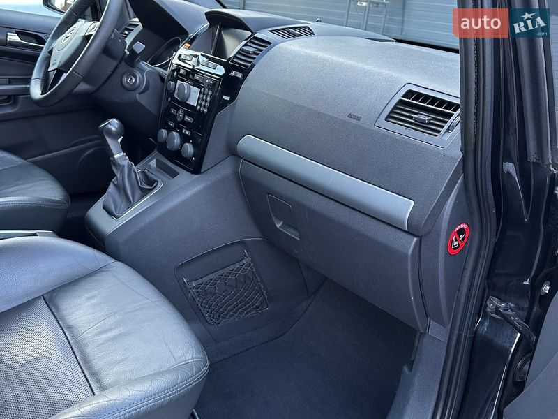 Минивэн Opel Zafira 2009 в Коростене фото 22 Минивэн Opel Zafira 2009 в Коростене