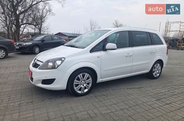 Мінівен Opel Zafira 2013 в Калуші