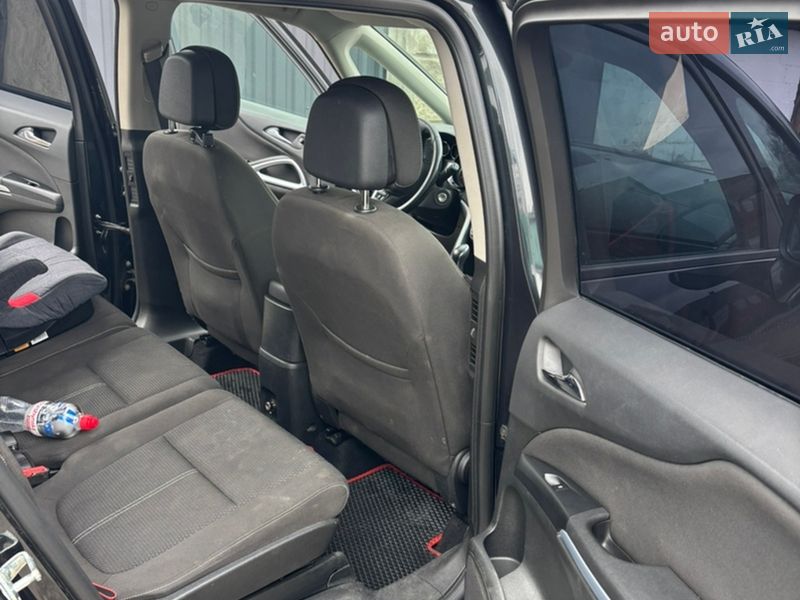 Мікровен Opel Zafira 2015 в Борисполі