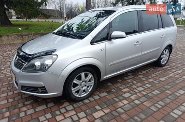 Минивэн Opel Zafira 2007 в Староконстантинове