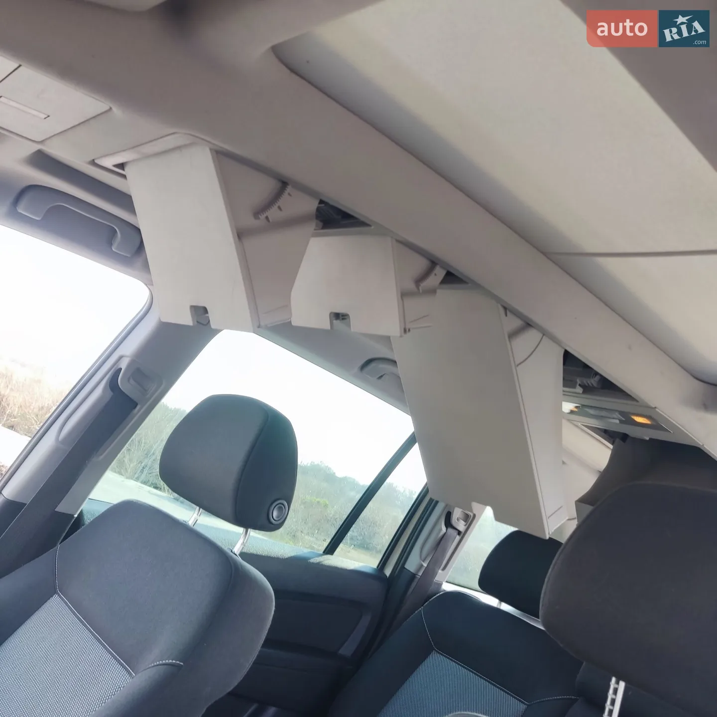2010 Opel Zafira - мініатюра 23