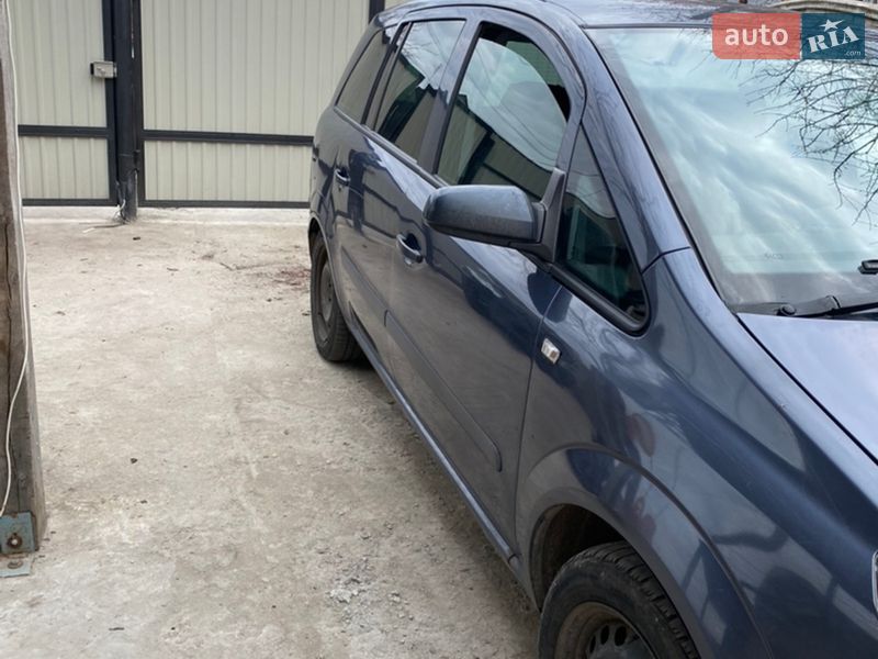 Минивэн Opel Zafira 2006 в Киеве фото 3 Минивэн Opel Zafira 2006 в Киеве