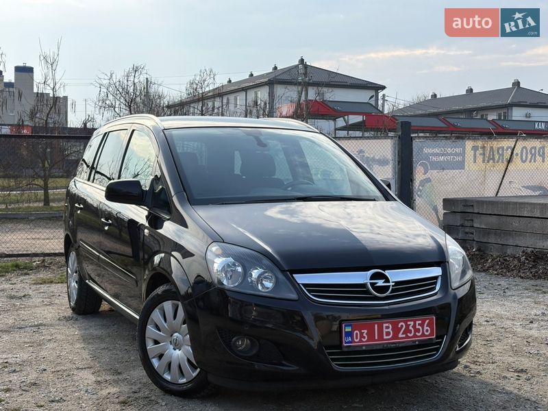 Мінівен Opel Zafira 2011 в Білій Церкві