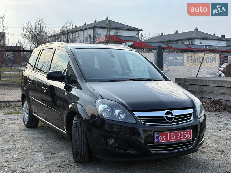 Мінівен Opel Zafira 2011 в Білій Церкві