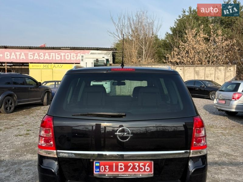 Мінівен Opel Zafira 2011 в Білій Церкві