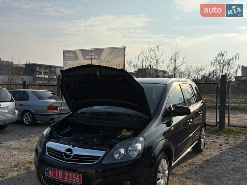 Мінівен Opel Zafira 2011 в Білій Церкві