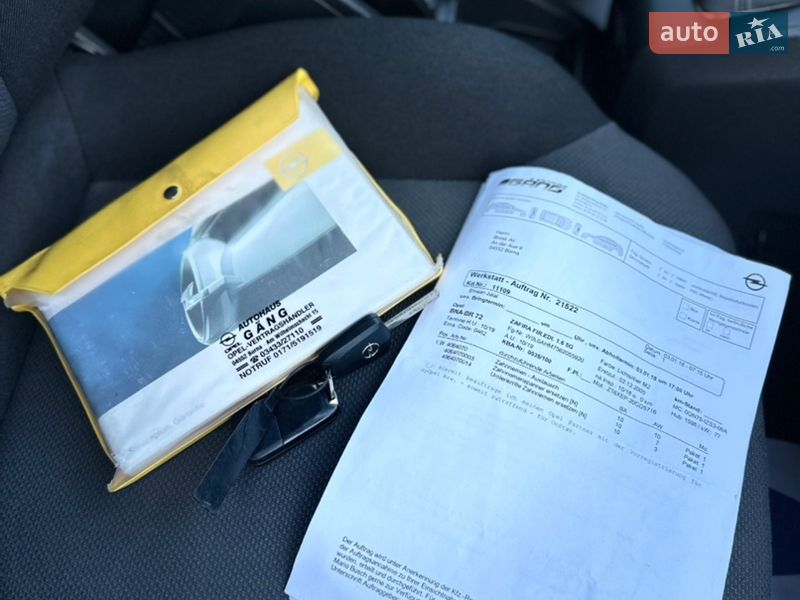 Минивэн Opel Zafira 2006 в Владимире