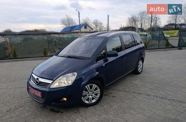 Мінівен Opel Zafira 2011 в Івано-Франківську
