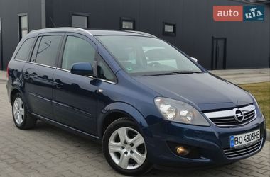 Мінівен Opel Zafira 2011 в Тернополі