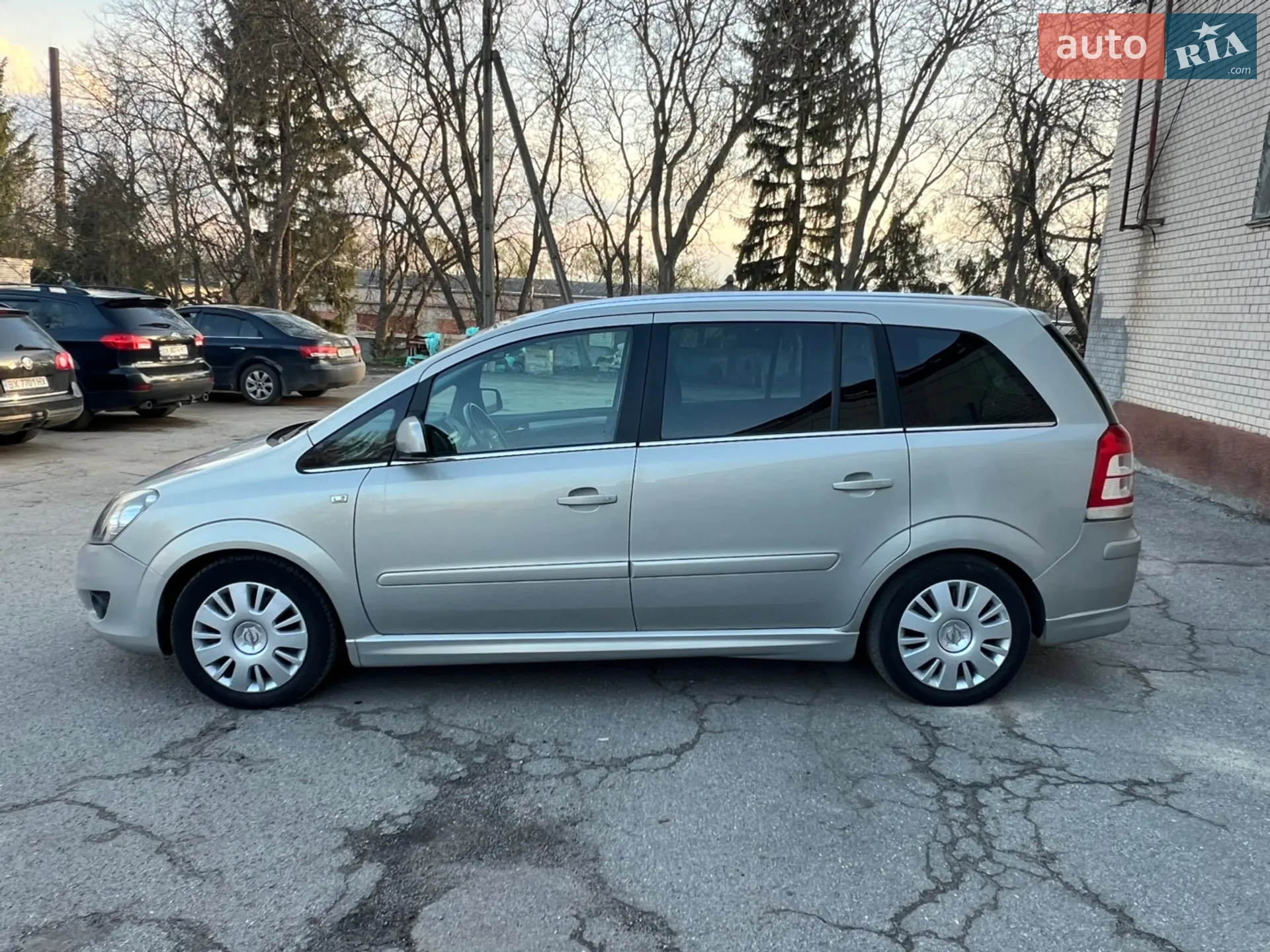 2010 Opel Zafira - мініатюра 14