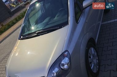 Мінівен Opel Zafira 2007 в Луцьку
