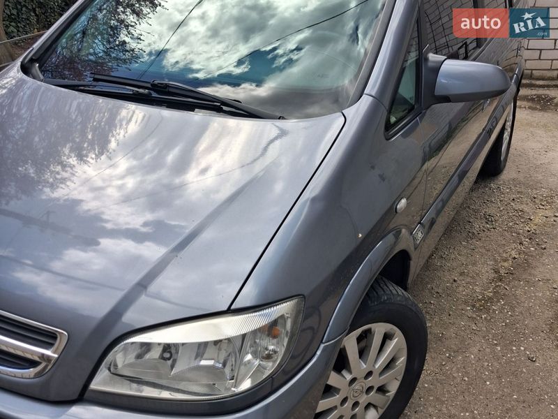 Opel Zafira 2005