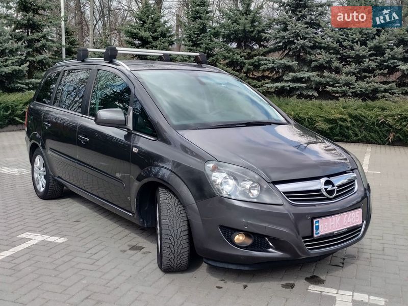 Мінівен Opel Zafira 2012 в Харкові