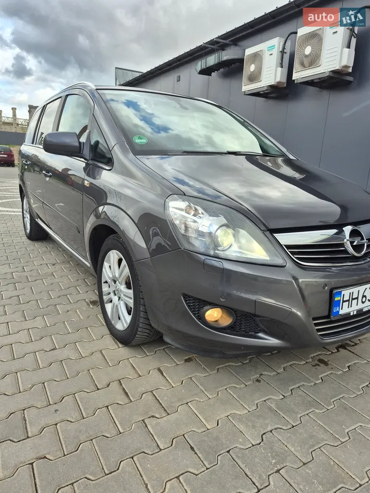 2011 Opel Zafira - мініатюра 11