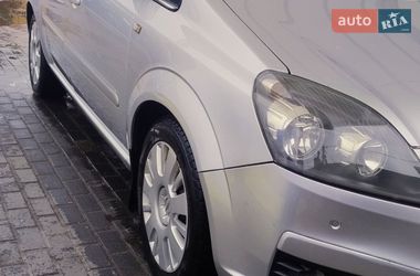 Мінівен Opel Zafira 2007 в Рівному