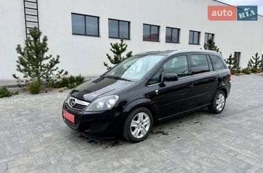 Мінівен Opel Zafira 2012 в Луцьку