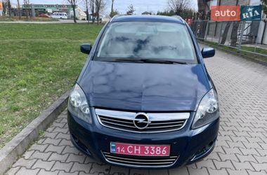 Мікровен Opel Zafira 2012 в Калуші