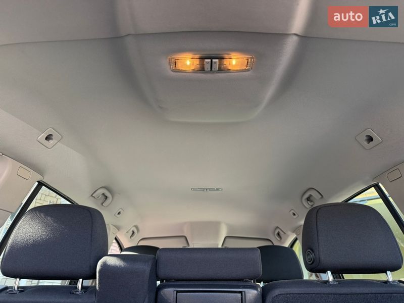 Минивэн Opel Zafira 2009 в Могилев-Подольске