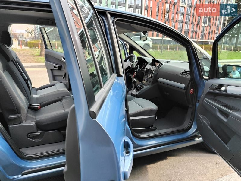 Минивэн Opel Zafira 2007 в Киеве фото 29 Минивэн Opel Zafira 2007 в Киеве