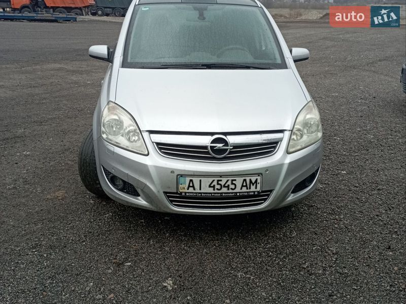 Opel Zafira 2008