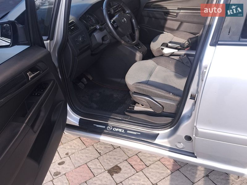 Минивэн Opel Zafira 2008 в Ивано-Франковске фото 8 Минивэн Opel Zafira 2008 в Ивано-Франковске