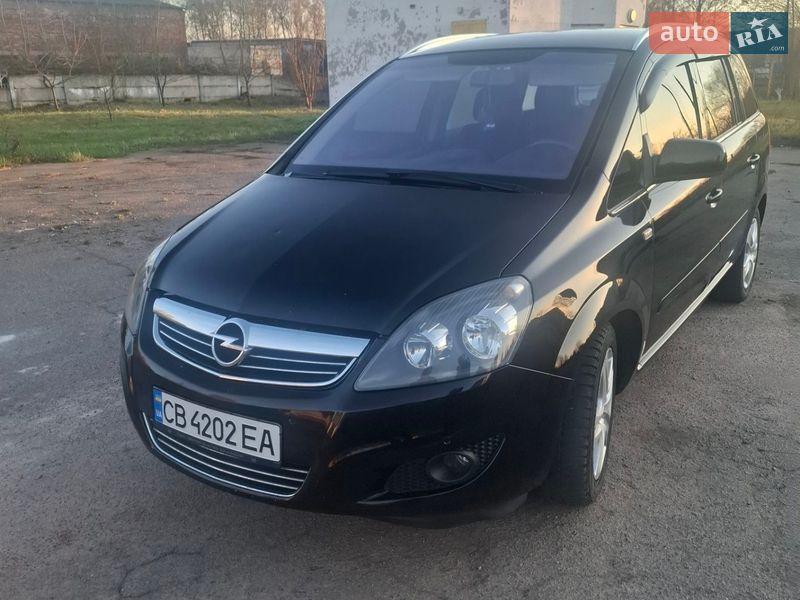 Opel Zafira 2011 Opel Zafira 2011