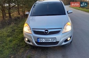 Мінівен Opel Zafira 2009 в Тернополі