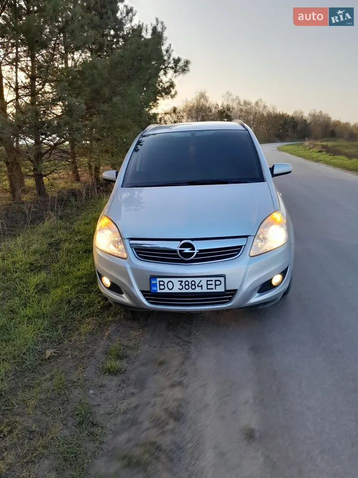 2010 Opel Zafira - мініатюра 23