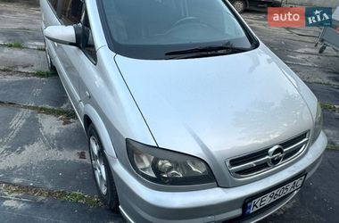 Мінівен Opel Zafira 2004 в Дніпрі