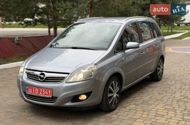 Минивэн Opel Zafira 2009 в Луцке