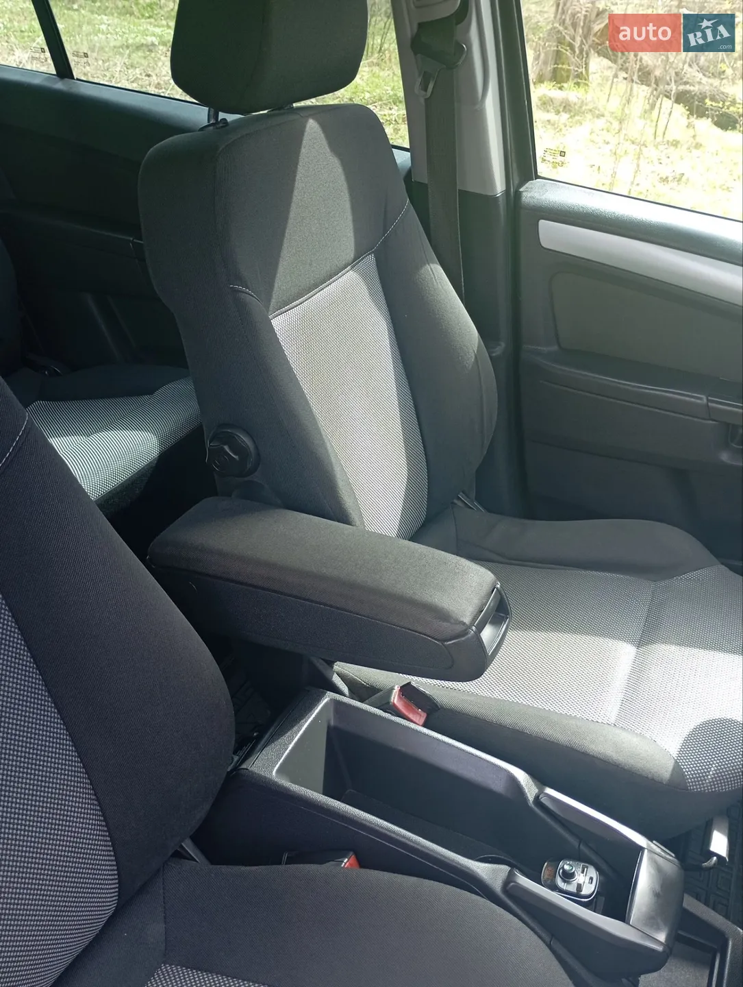 2011 Opel Zafira - мініатюра 16
