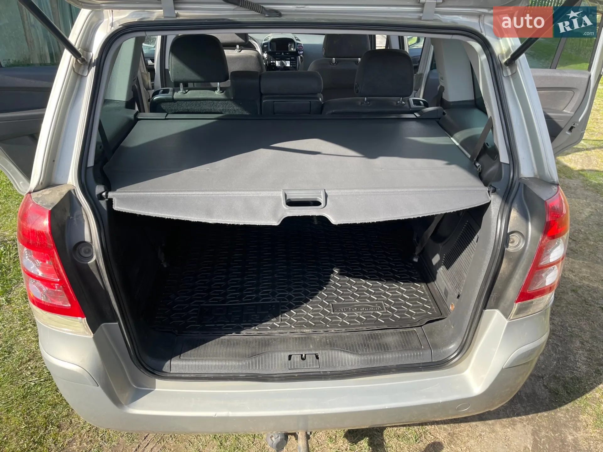 2011 Opel Zafira - мініатюра 12