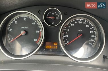 Минивэн Opel Zafira 2009 в Волочиске