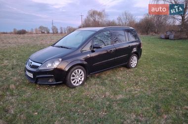 Минивэн Opel Zafira 2007 в Иваничах