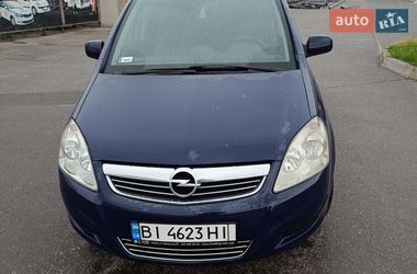 Мінівен Opel Zafira 2010 в Полтаві