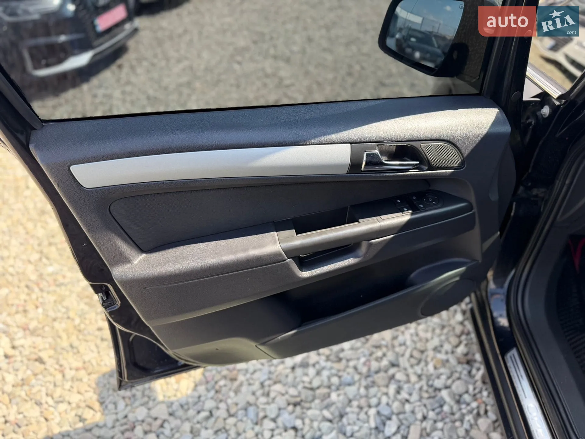 2010 Opel Zafira - мініатюра 14