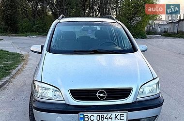Мінівен Opel Zafira 2002 в Львові