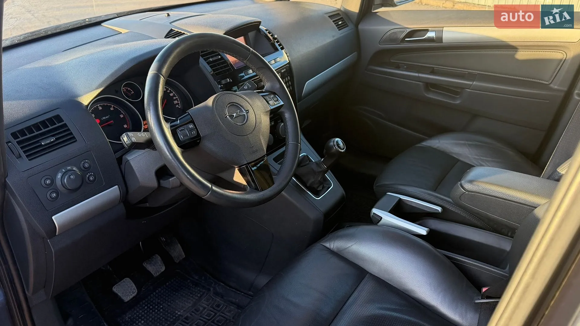 2011 Opel Zafira - мініатюра 30