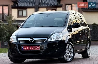 Мінівен Opel Zafira 2011 в Білій Церкві