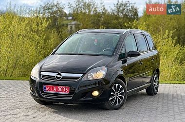 Минивэн Opel Zafira 2008 в Тернополе