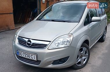 Мінівен Opel Zafira 2008 в Хмельницькому
