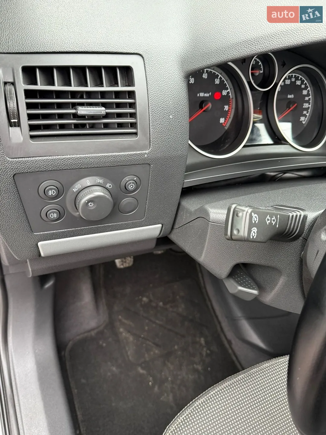 2010 Opel Zafira - мініатюра 20