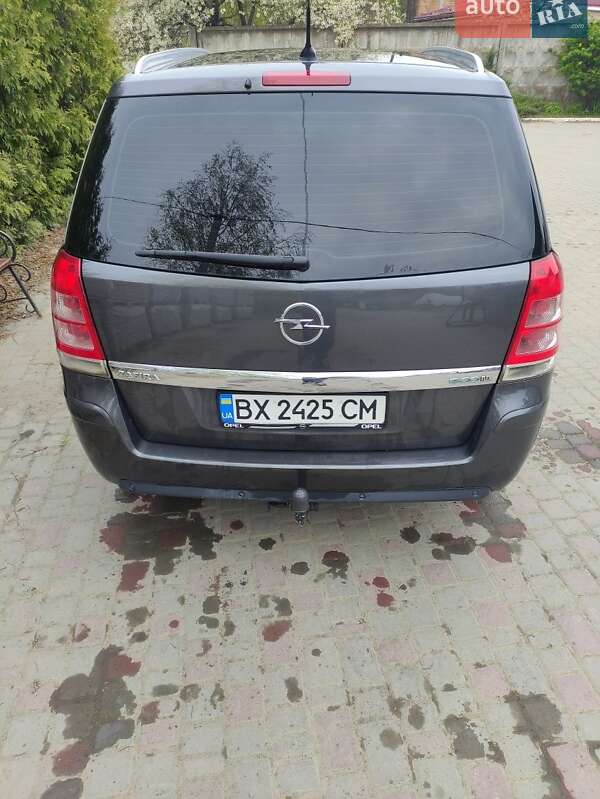 Opel Zafira 2010