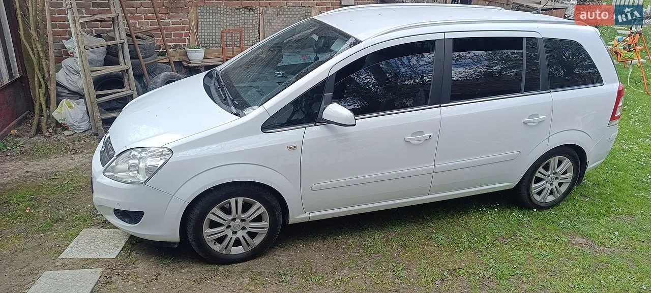 2010 Opel Zafira - мініатюра 12
